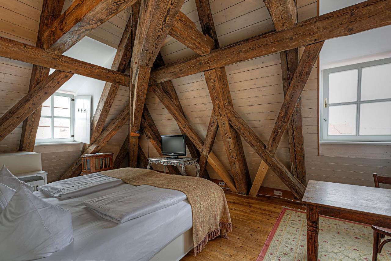 Hotel Orphee - Grosses Haus Регенсбург Екстер'єр фото